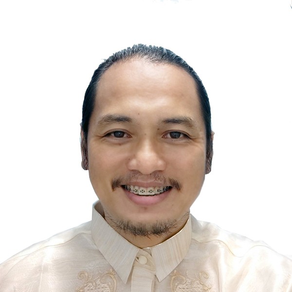 Kuya Arnz portrait