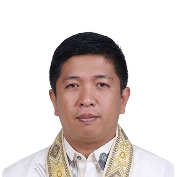 Kuya Joms portrait